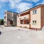 Marelja - Free Private Parking And Balcony