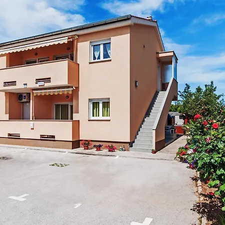 Marelja - Private Parking And Balcony * Zadar